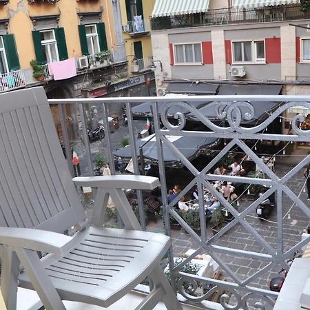 Barbaro Suite & Apartment Napoli Eksteriør bilde