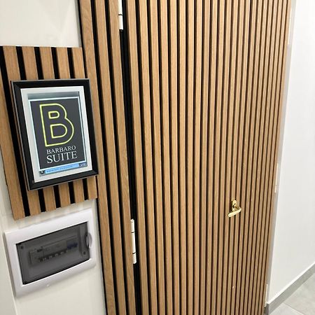 Barbaro Suite & Apartment Napoli Eksteriør bilde