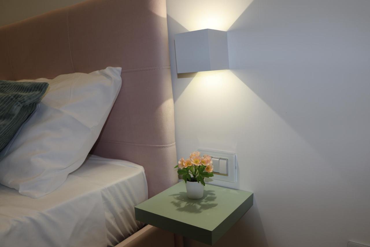 Barbaro Suite & Apartment Napoli Eksteriør bilde