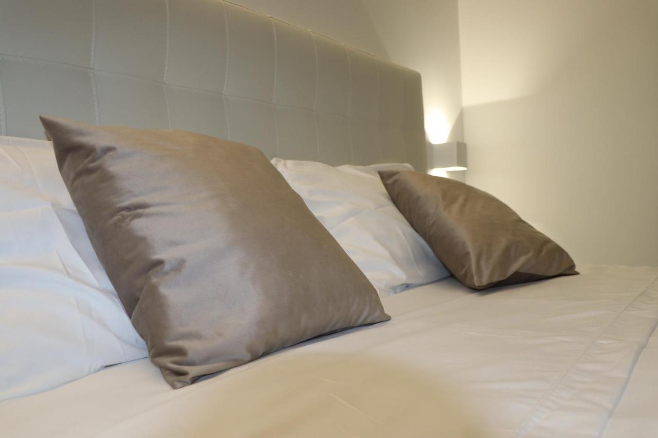 Barbaro Suite & Apartment Napoli Eksteriør bilde