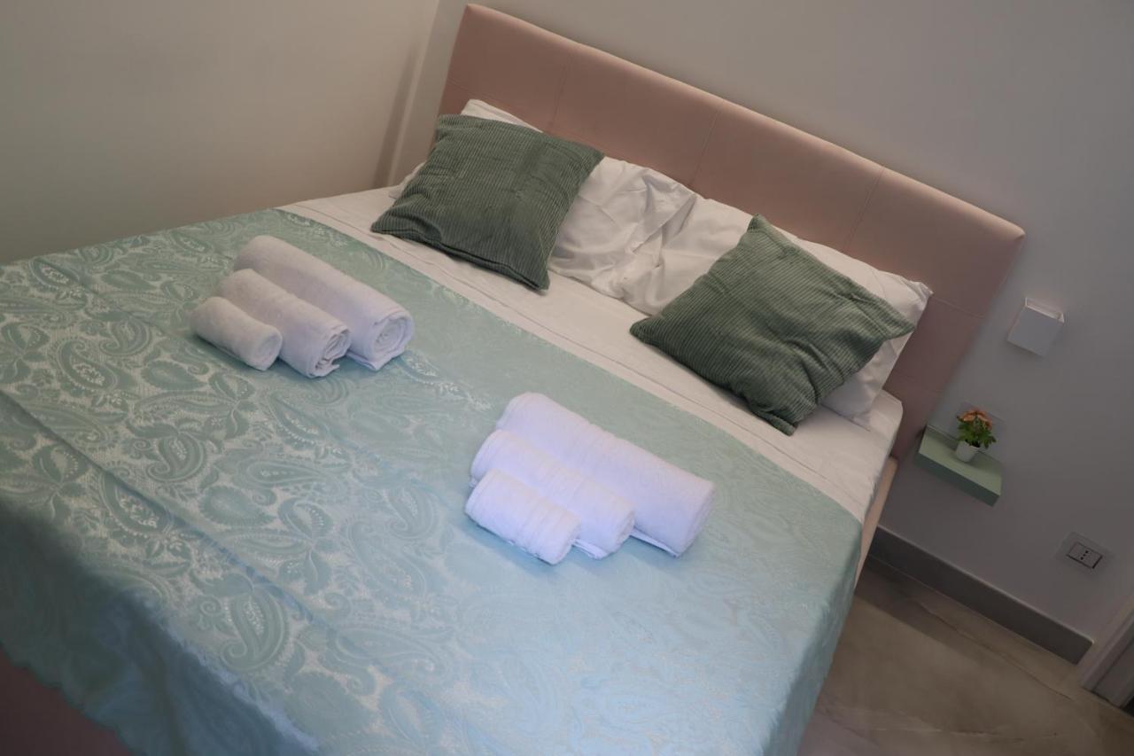Barbaro Suite & Apartment Napoli Eksteriør bilde