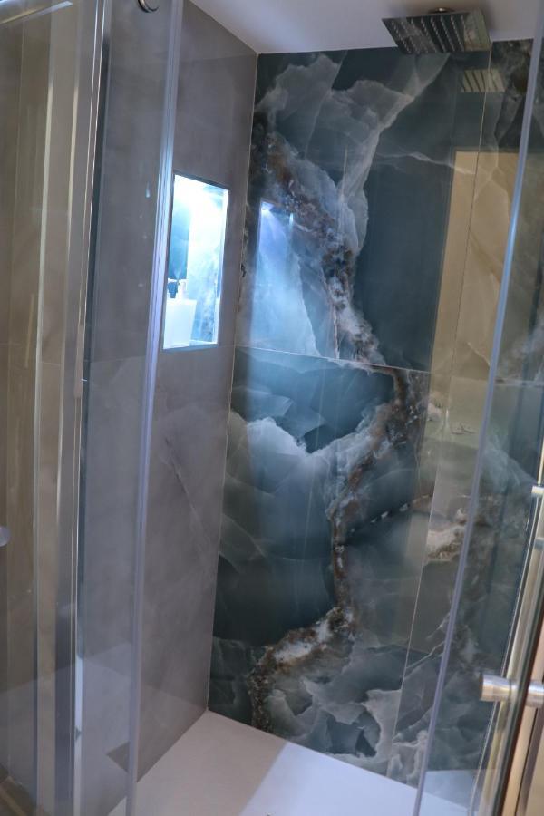 Barbaro Suite & Apartment Napoli Eksteriør bilde