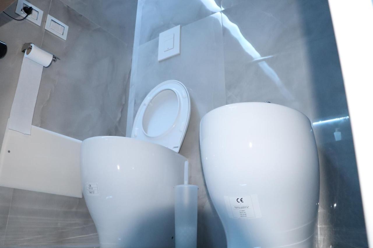 Barbaro Suite & Apartment Napoli Eksteriør bilde